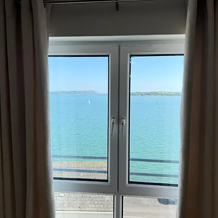 Seaview Flat Cobh